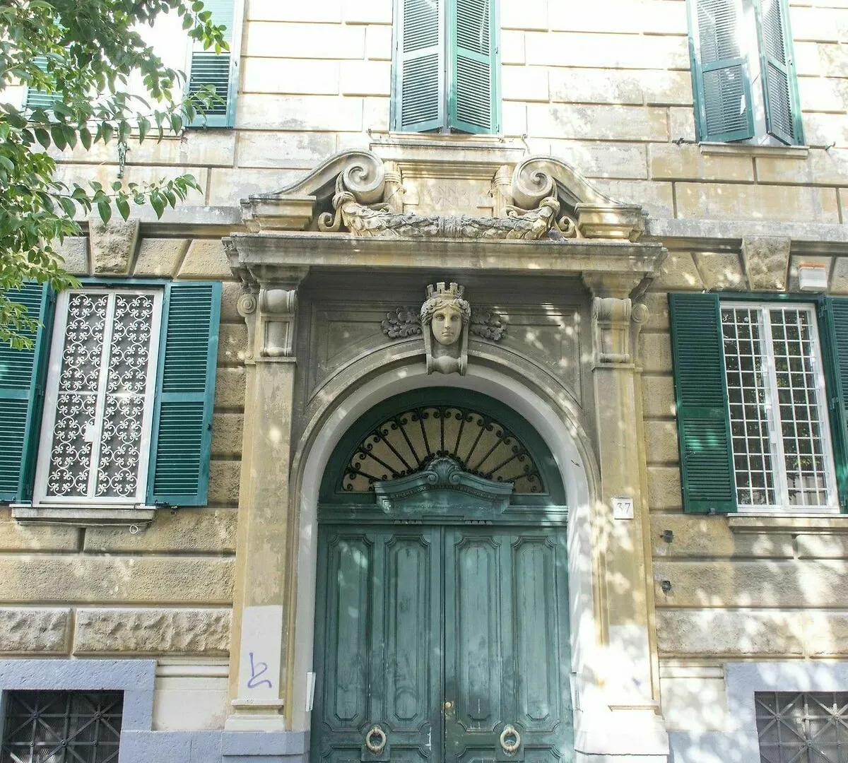 Rome Charming Suites 2*,