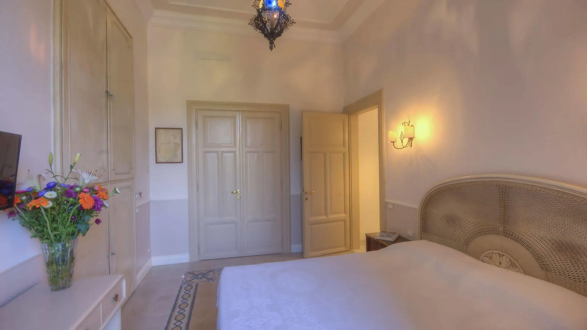Rome Charming Suites